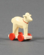 Mini-Schaf auf Rädern  
