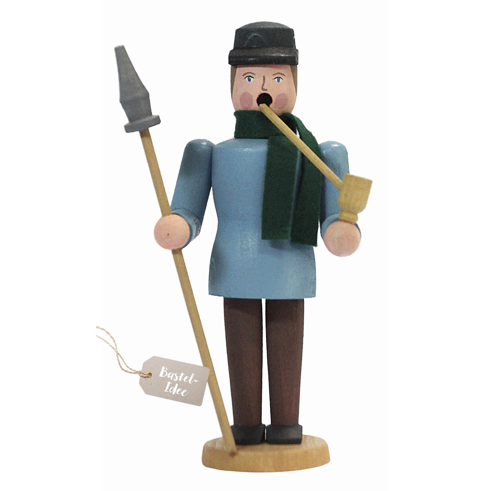 A wooden night watchman figurine from a DIY incense smoker kit, holding a spear and a pipe, wearing a black hat, blue coat, green scarf, and brown pants. im Dregeno Online Shop günstig kaufen