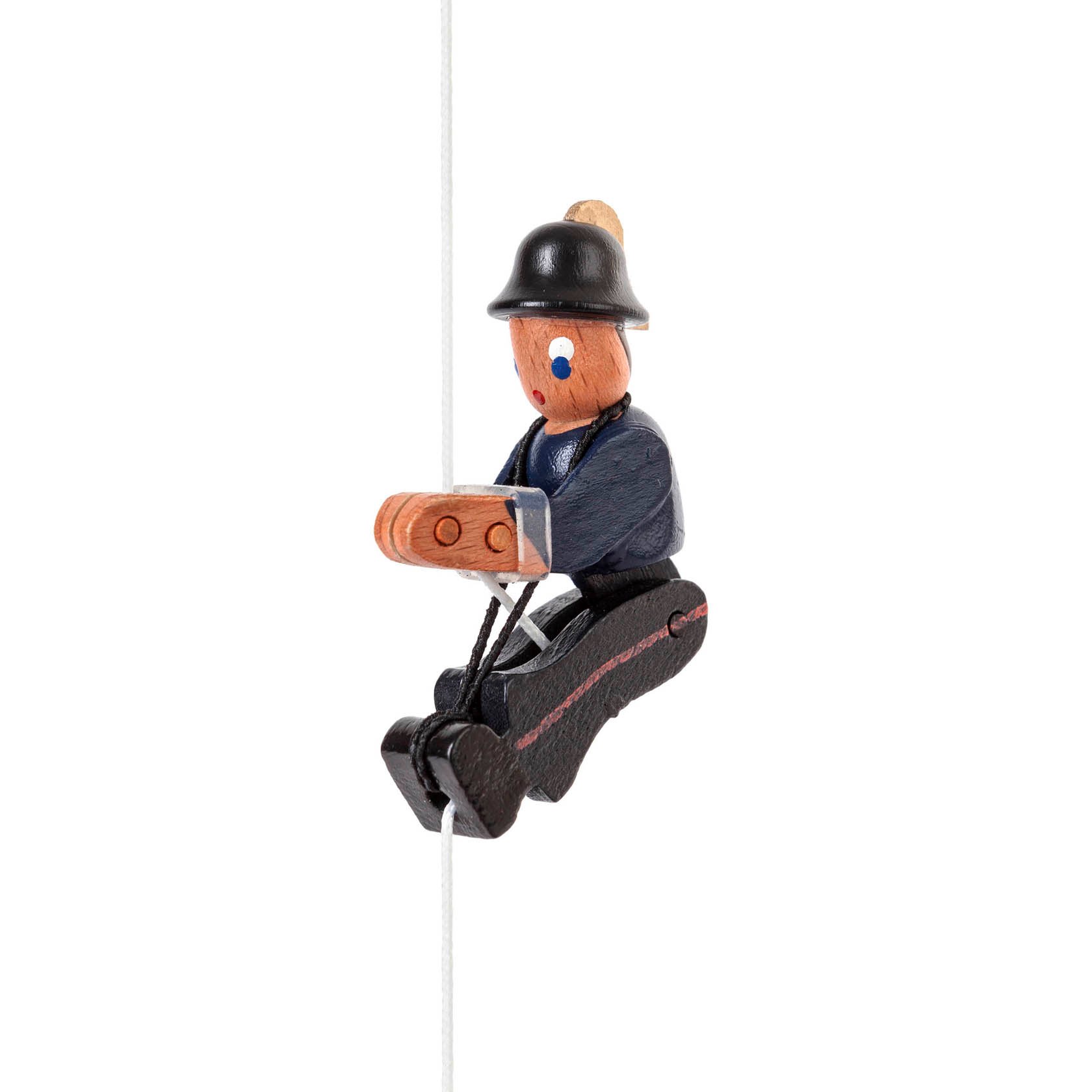 Kletterfigur Feuerwehrmann in traditioneller Uniform im Dregeno Online Shop günstig kaufen