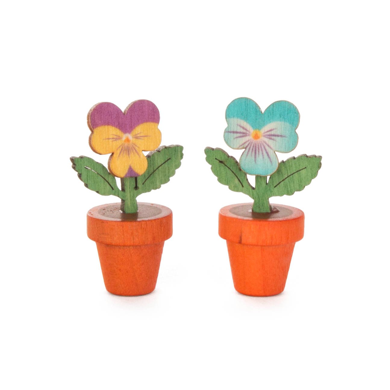 Two small wooden pansy figures in orange pots, one with purple and yellow petals, and the other with blue and white petals. im Dregeno Online Shop günstig kaufen
