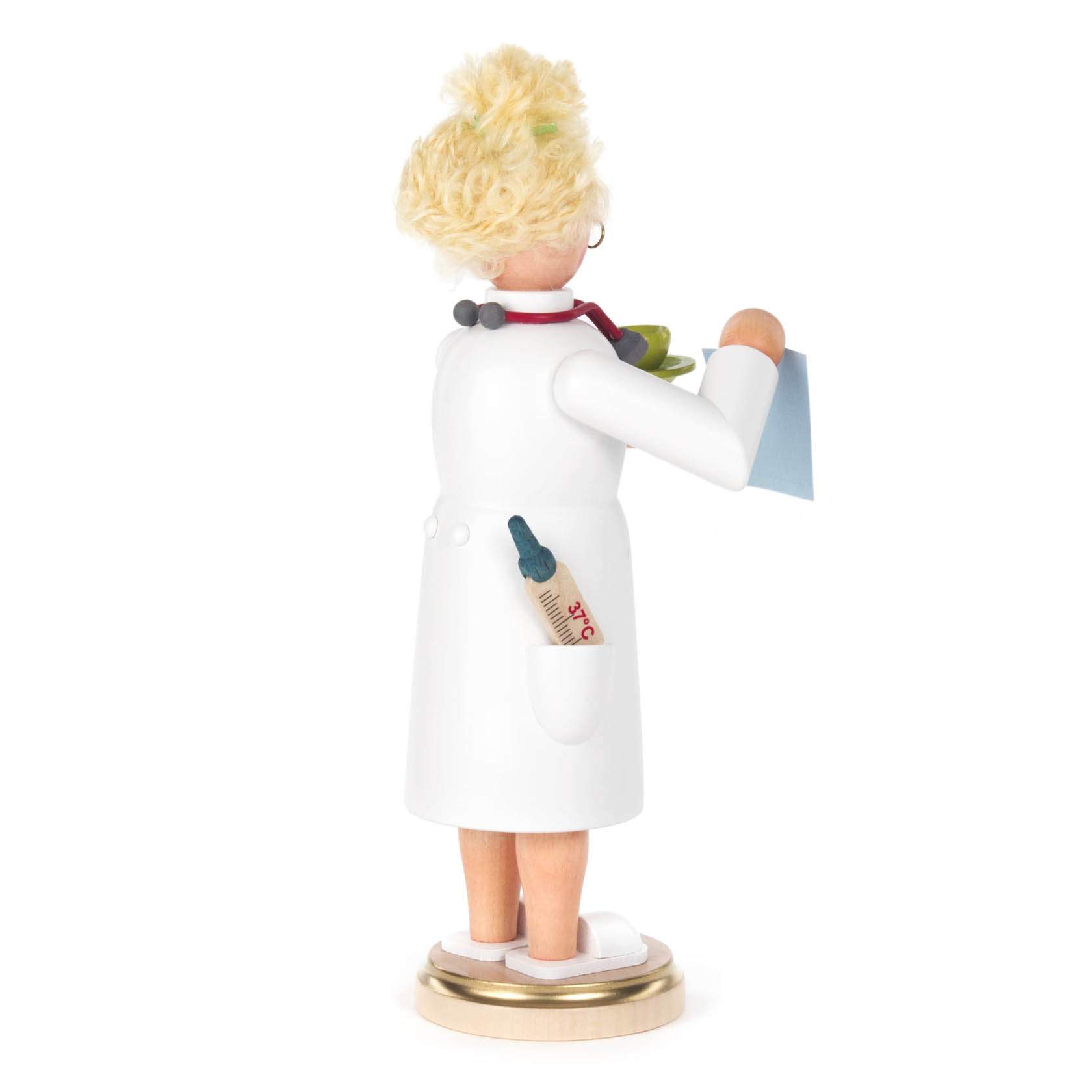 wooden smoker doctor lady