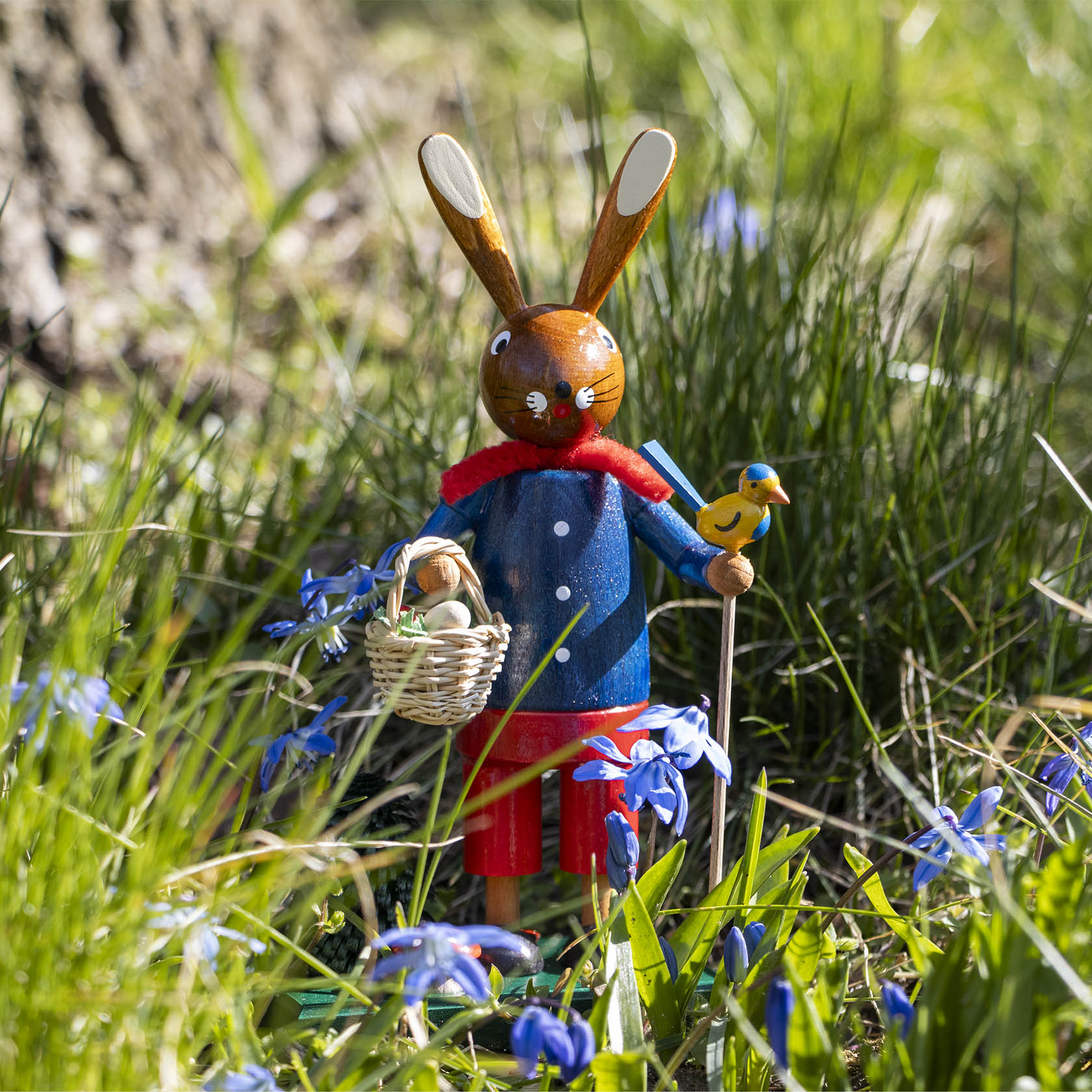 Osterhase blau