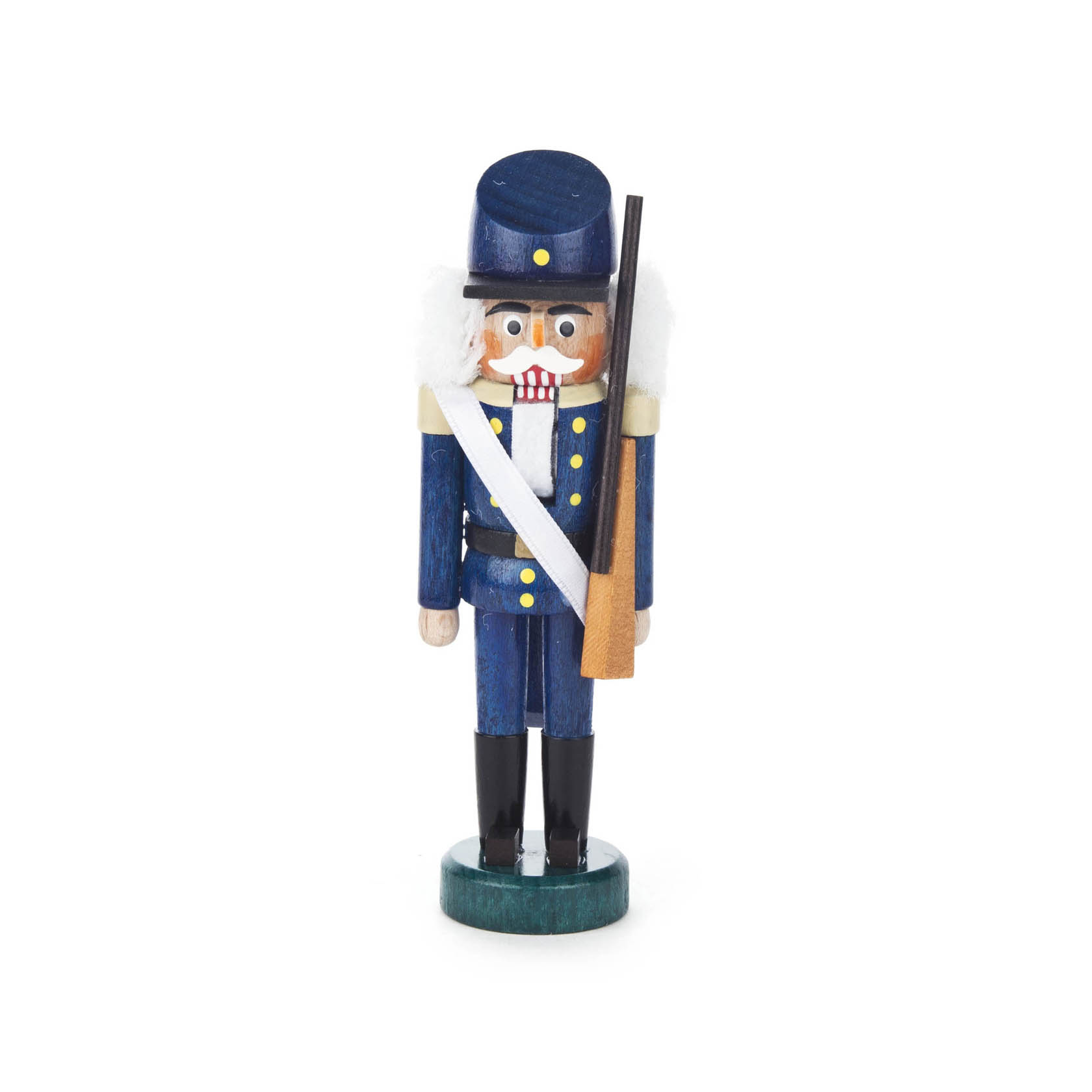 Nussknacker-Figur eines Soldaten in blauer Uniform, mit Schnurrbart, Gewehr und weißer Federdekoration auf dem Hut, 13 cm hoch. im Dregeno Online Shop günstig kaufen