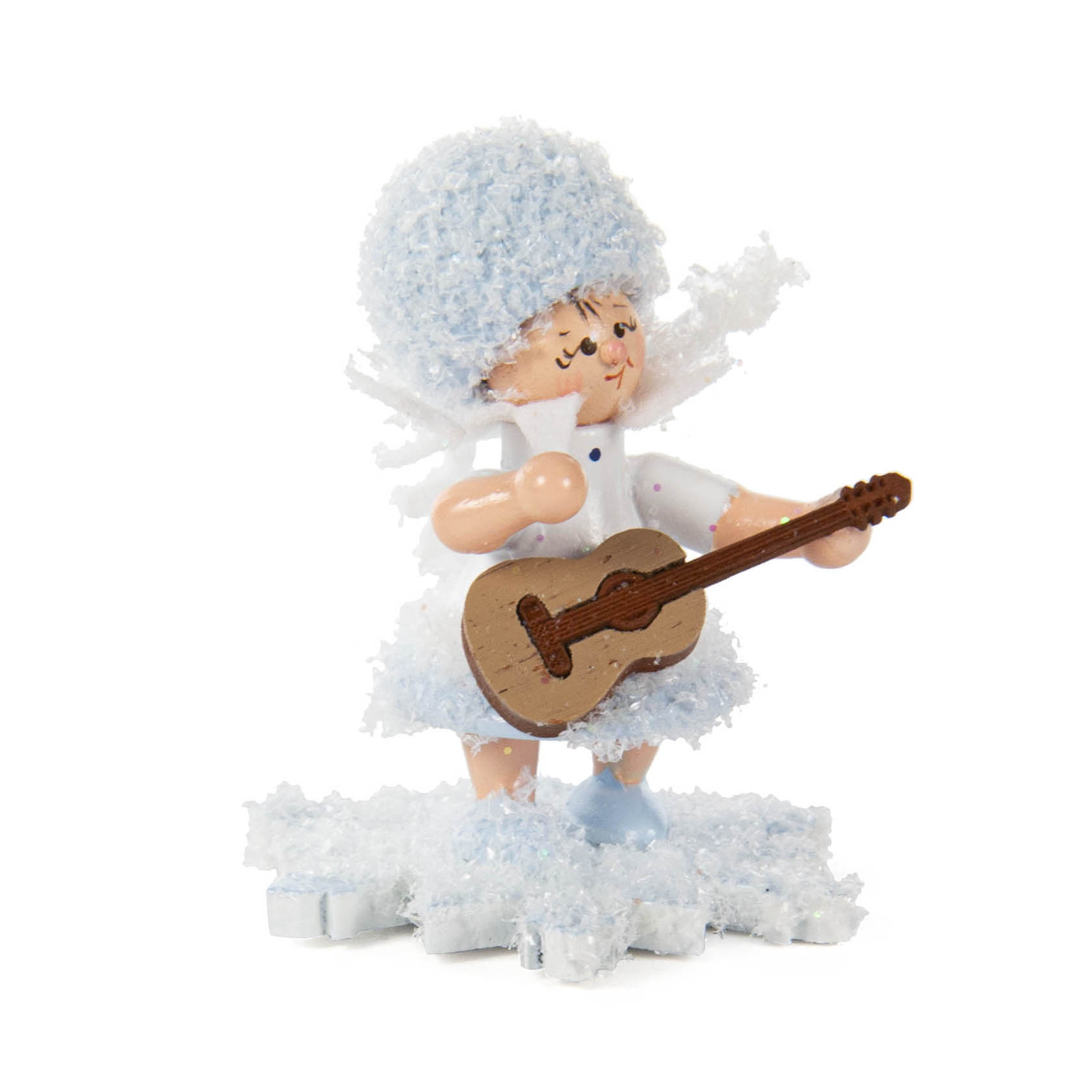 A small figurine of a snowflake girl with a fluffy hat, dressed in blue and white, holding a brown guitar and standing on a snowflake base. im Dregeno Online Shop günstig kaufen