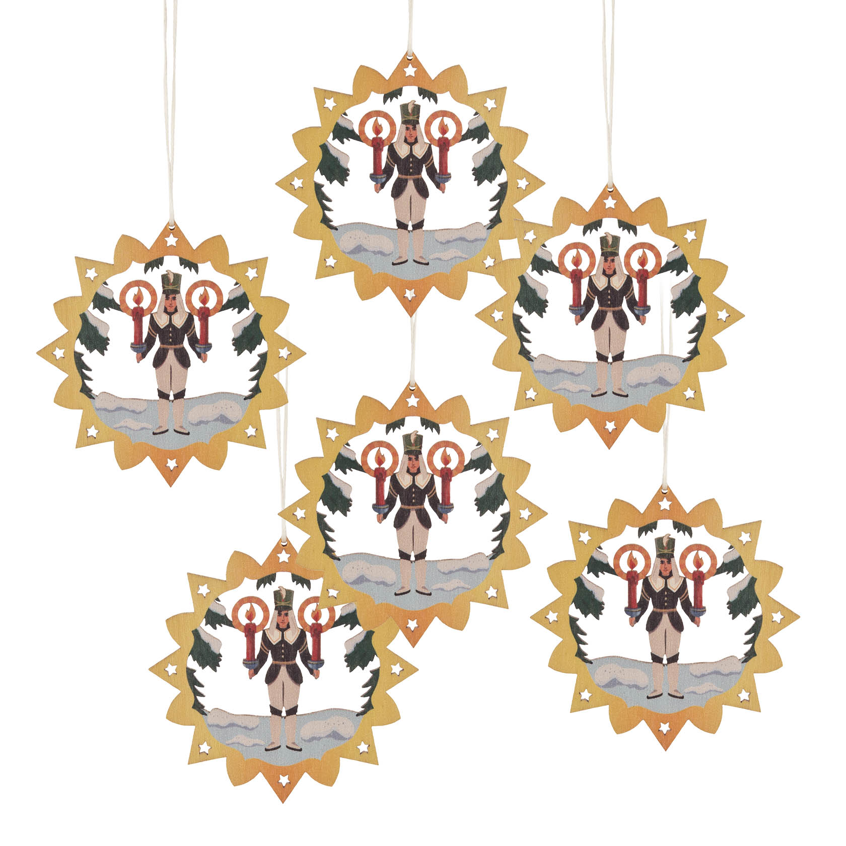 Sechs dekorative Anhänger mit bergmännischem Motiv, das einen Bergmann mit zwei Lichtern in den Händen zeigt, umgeben von Tannenbäumen. im Dregeno Online Shop günstig kaufen