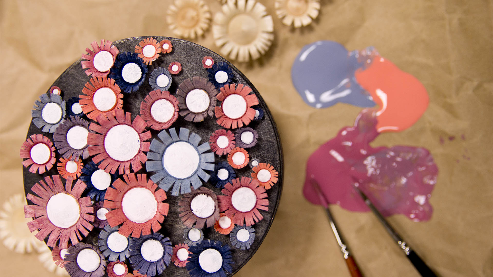 Bastelidee Spandose mit Blumen