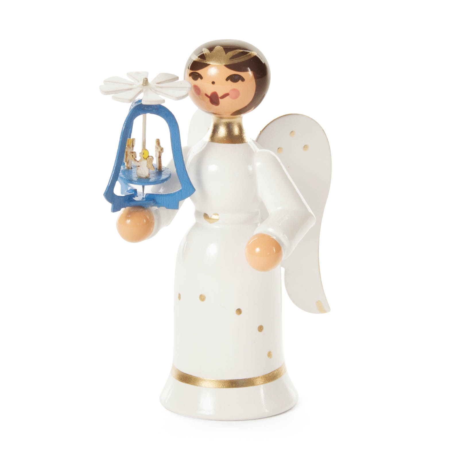 Holzfigur eines Miniaturengels in weißem Gewand mit goldenen Details, hält eine kleine, blaue Weihnachtspyramide mit winzigen Figuren. im Dregeno Online Shop günstig kaufen