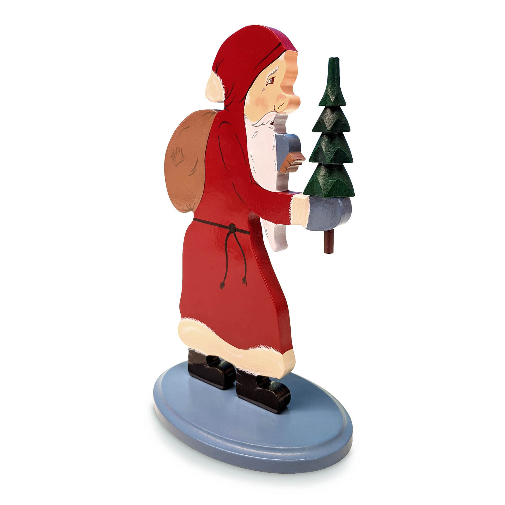 Holzfigur in Form eines Weihnachtsmanns, der einen kleinen Tannenbaum hält. Er trägt einen roten Mantel, einen braunen Sack auf dem Rücken und schwarze Stiefel. im Dregeno Online Shop günstig kaufen