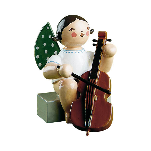 A figurine of a seated angel with short brown hair, playing a brown cello. The angel has green wings with white polka dots. im Dregeno Online Shop günstig kaufen