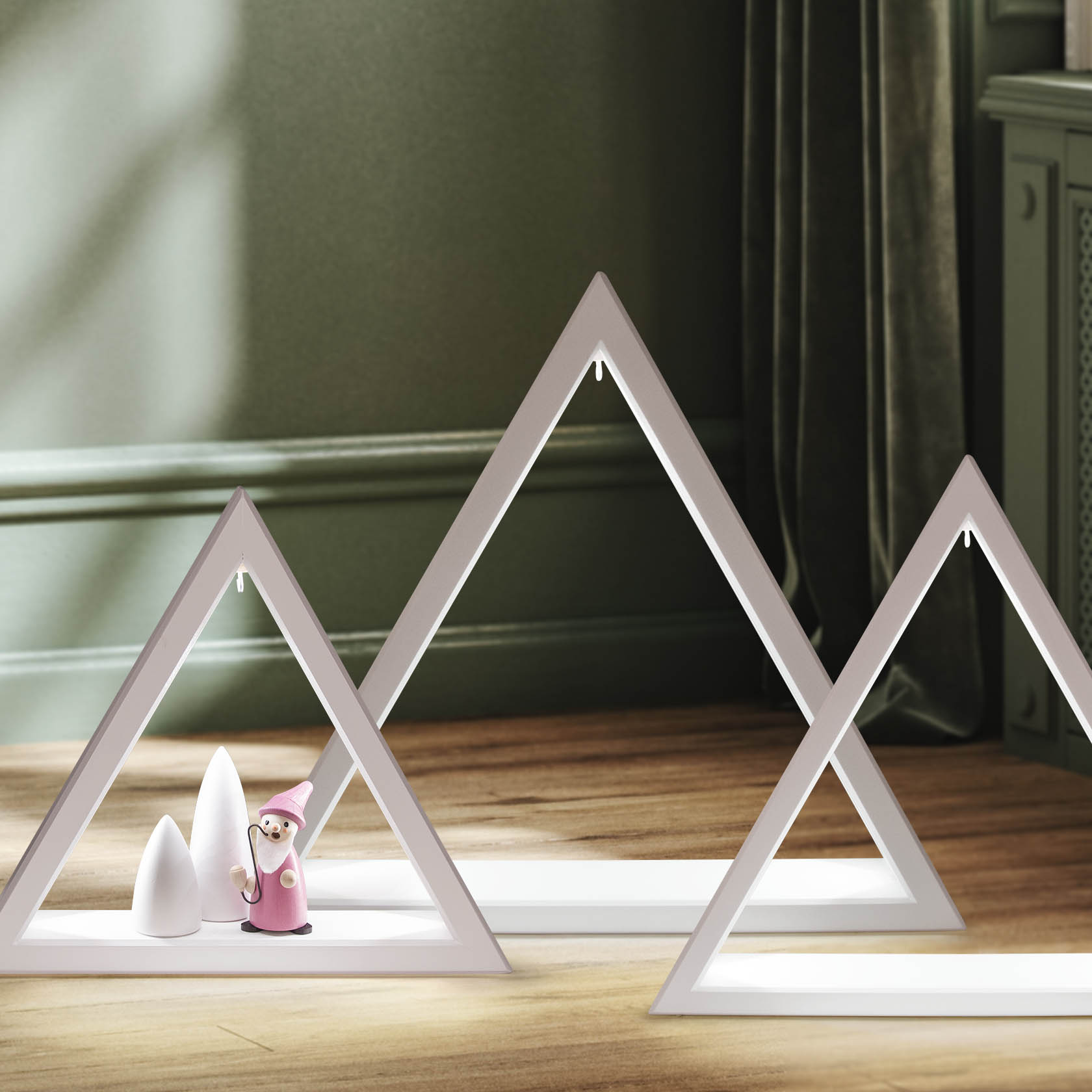 LED triangle white 30 cm