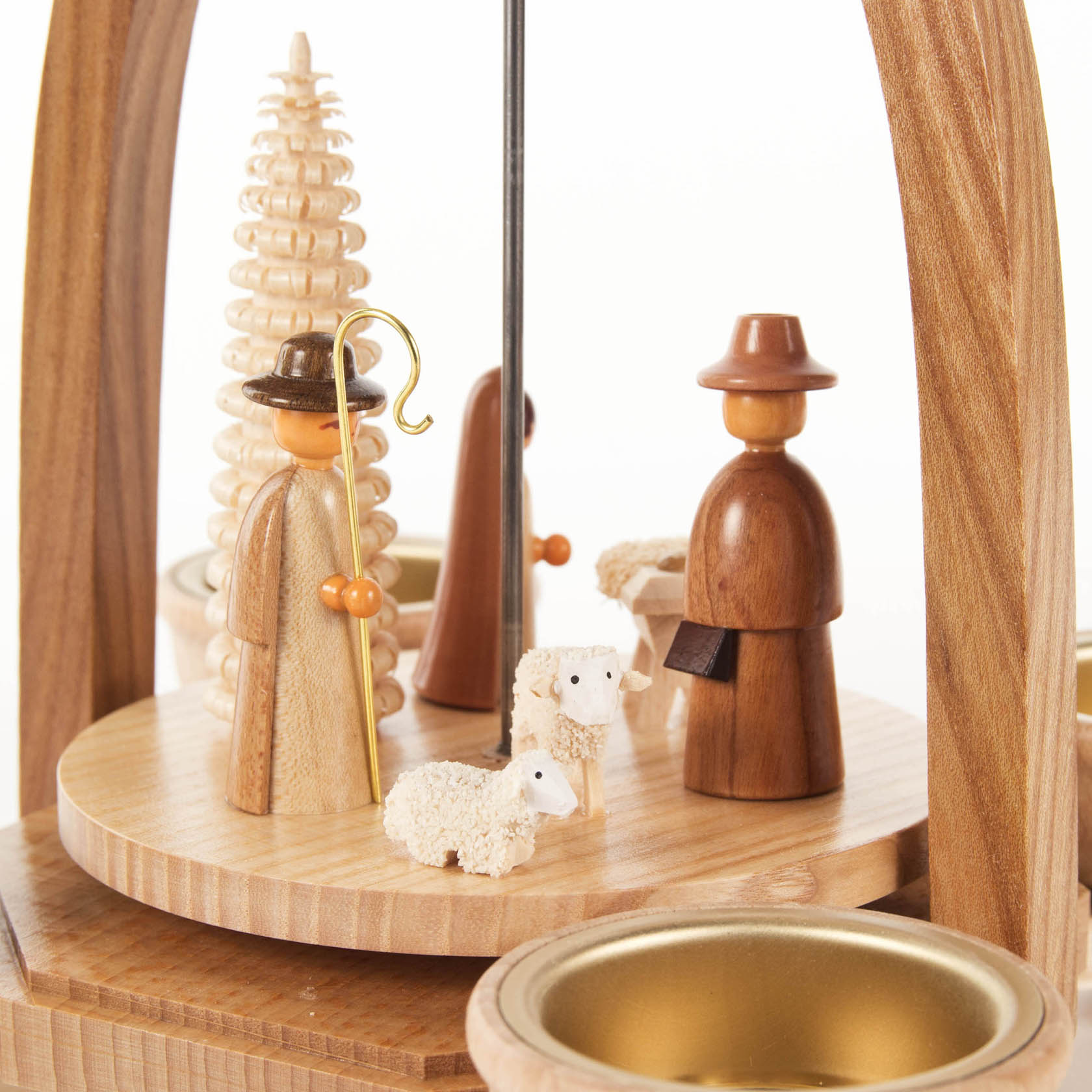 Pyramide mit Christi-Geburt, für Teelichte (helle Tüllen)
