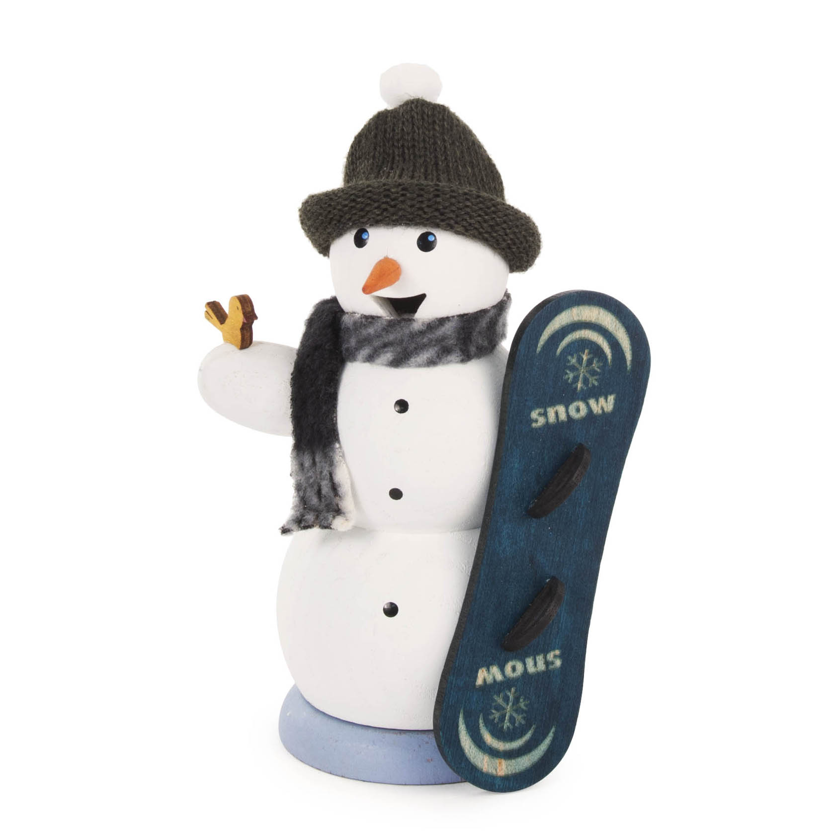 Ein Räuchermann in Form eines Schneemanns mit Mütze und Schal, der ein Snowboard hält. Der Schneemann hat eine Karottennase und ein freundliches Gesicht. im Dregeno Online Shop günstig kaufen
