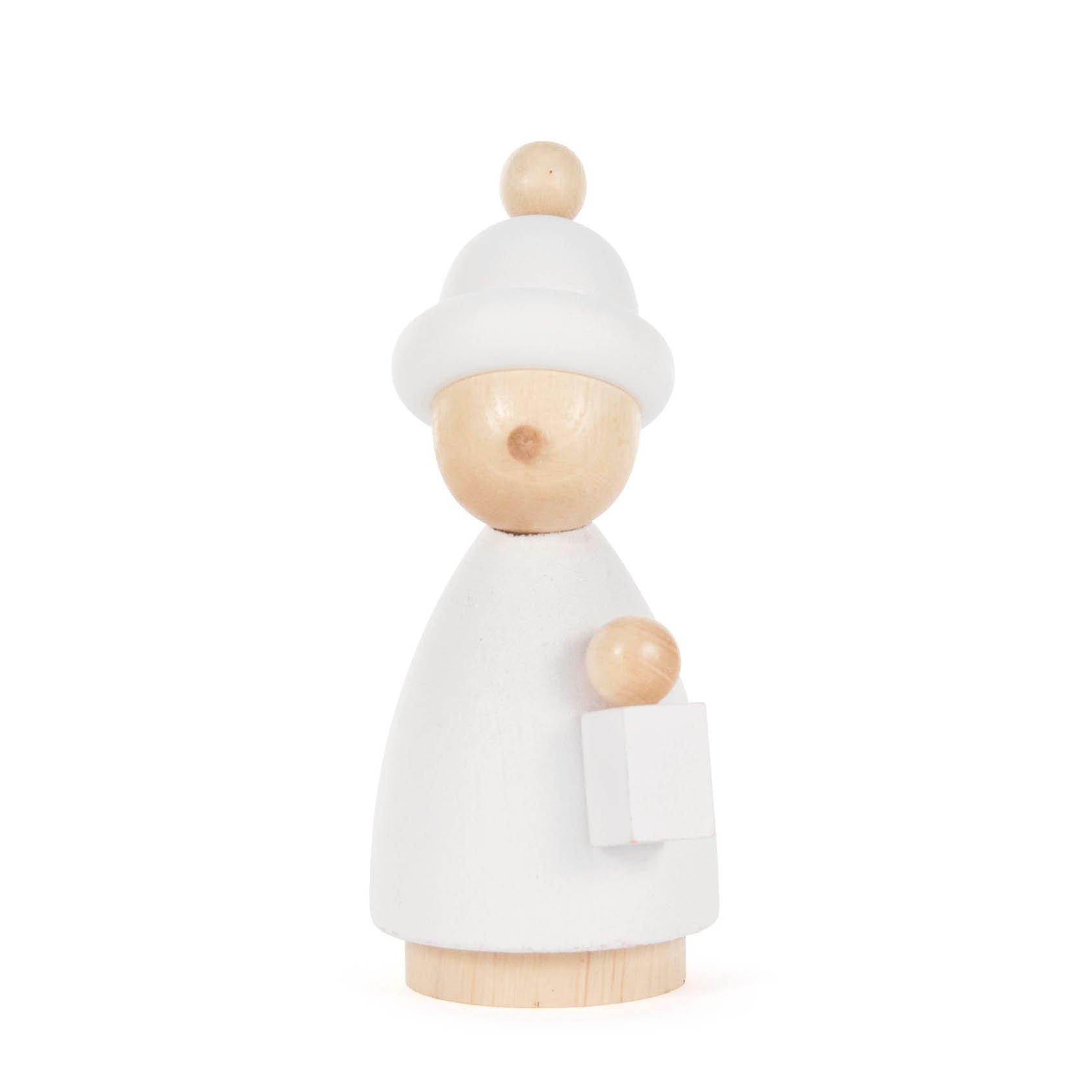 Holzfigur eines Kurrendekindes in weiß, trägt eine Laterne in der Hand. Die Figur hat einen runden Kopf mit einem kleinen Hut.