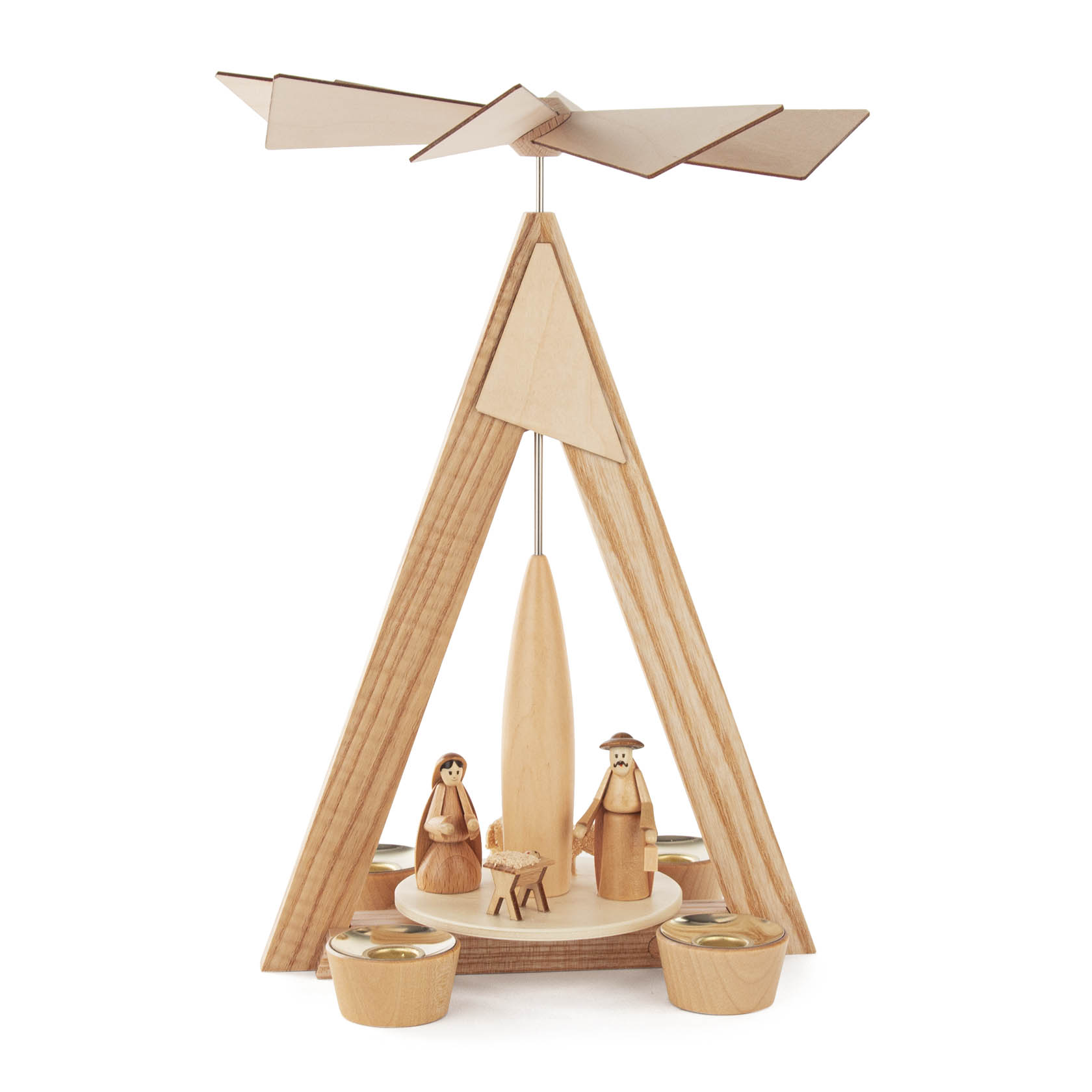 Holzpyramide mit drei Teelichtern, einem Hirten, einer Frau und einem Schaf in der Mitte, umgeben von einem Holzrahmen und einem Propeller oben. im Dregeno Online Shop günstig kaufen
