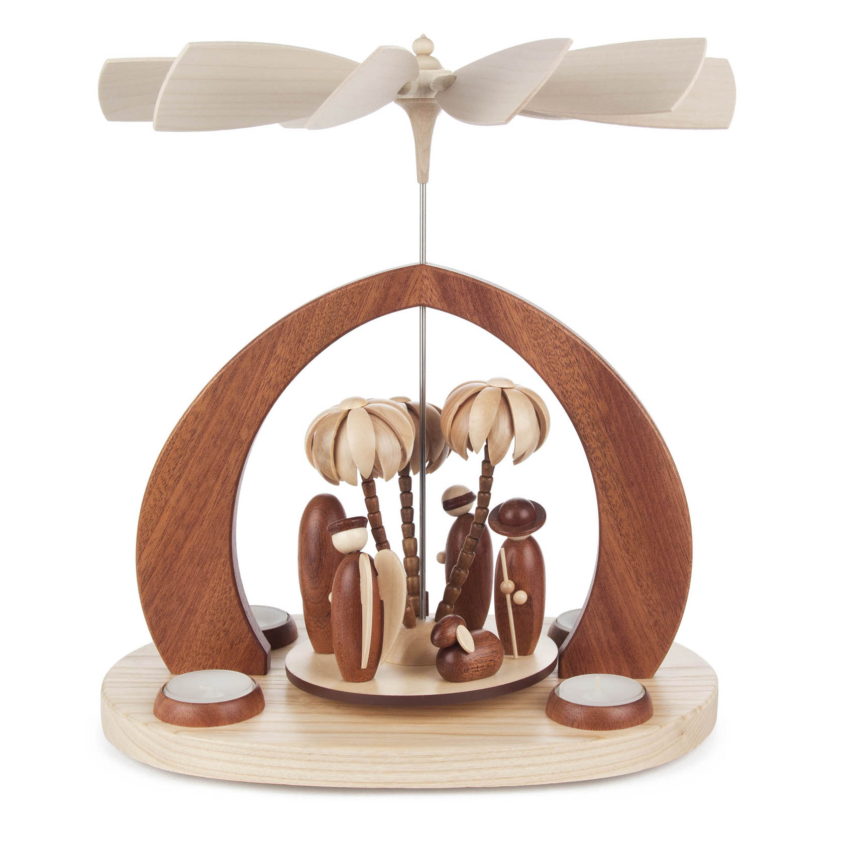 Holzpyramide mit Darstellung der Geburt Christi, meditative Heiligenfiguren umgeben von schützenden Bögen und Plätzen für vier Teelichter.