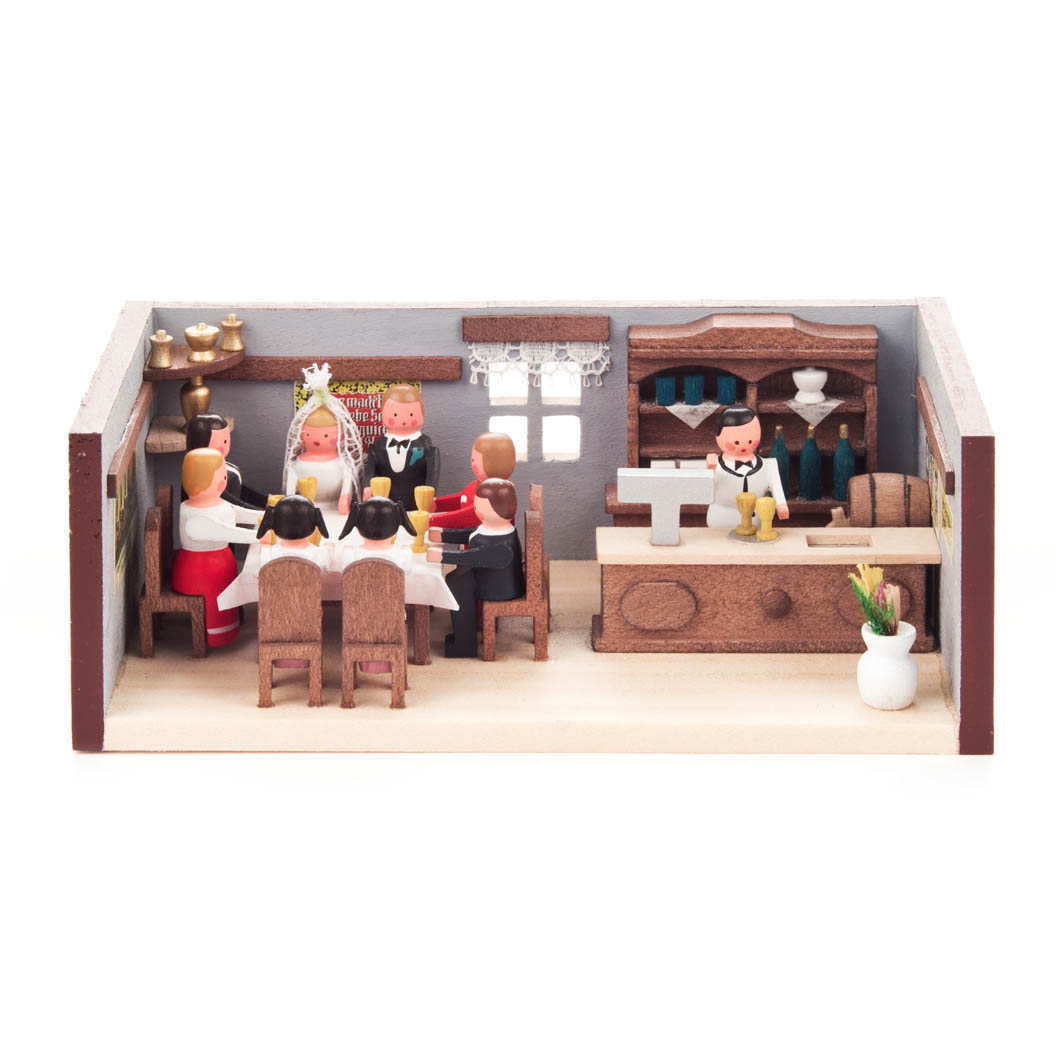 miniature room 'wedding party'