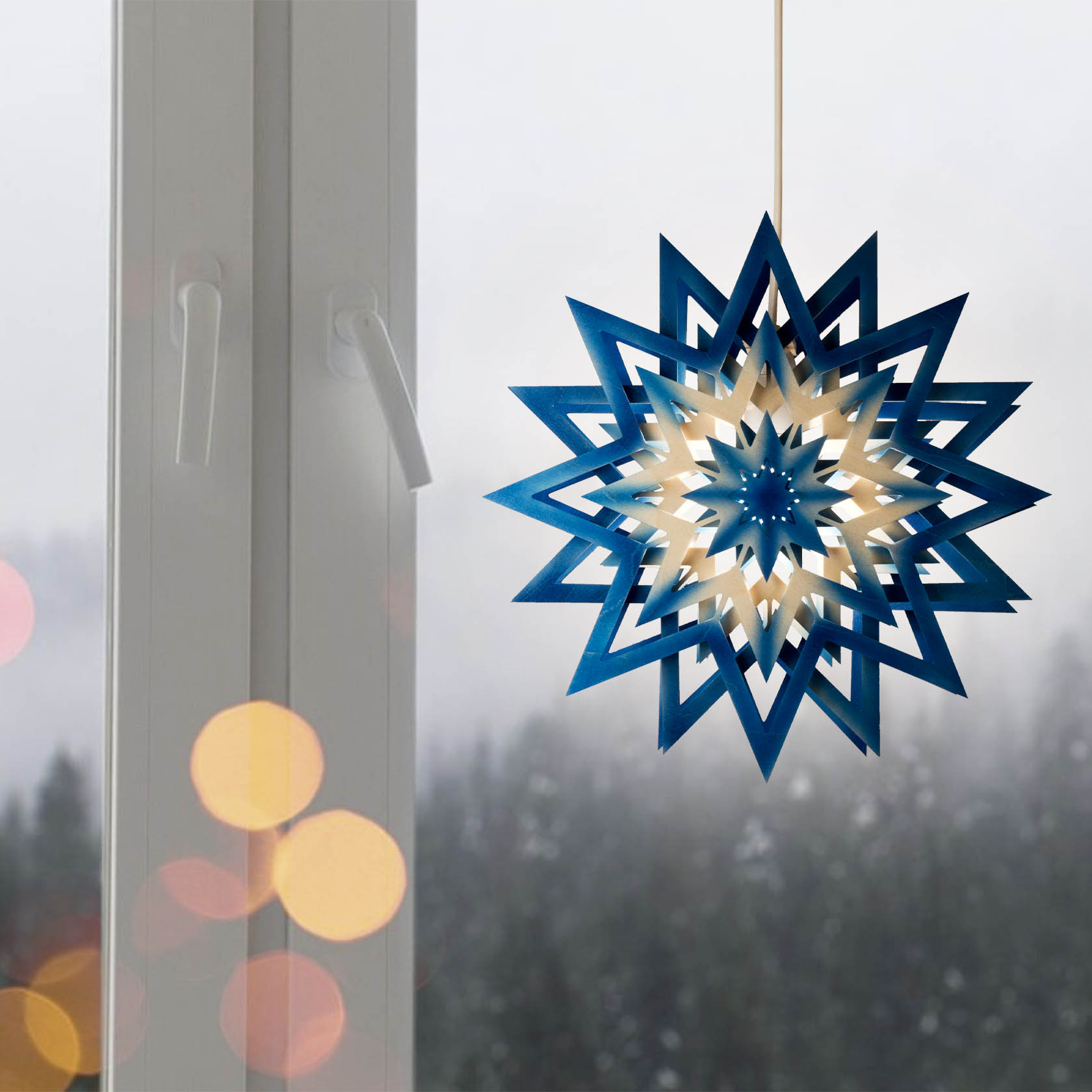 Weihnachtsstern blau-natur mit elektrischer Beleuchtung