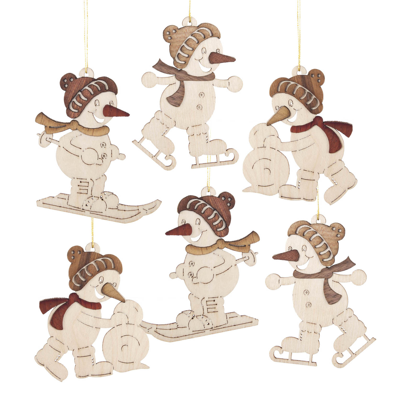 Sechs hölzerne Anhänger in Form von Schneemännern, die Wintersportarten wie Skifahren, Snowboarden und Schlittschuhlaufen ausüben und mit braunen Mützen geschmückt sind. im Dregeno Online Shop günstig kaufen