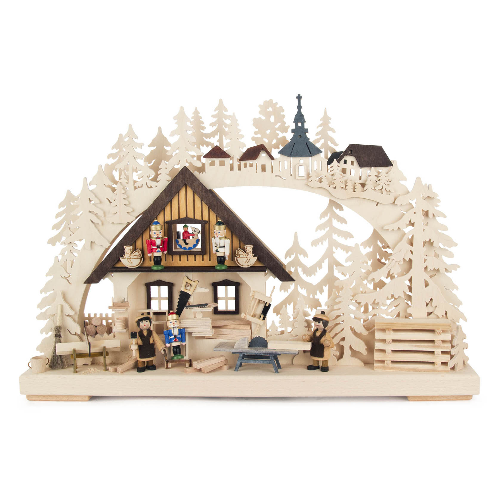Ein kleiner Schwibbogen zeigt eine Nussknackerwerkstatt, elektrisch beleuchtet. Figuren und Bäume sind aus Holz geschnitzt. im Dregeno Online Shop günstig kaufen